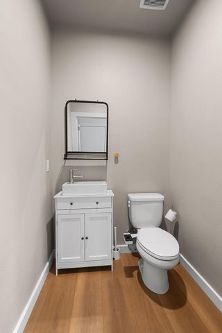 705 N Bluff DR 6, Austin, TX 78745