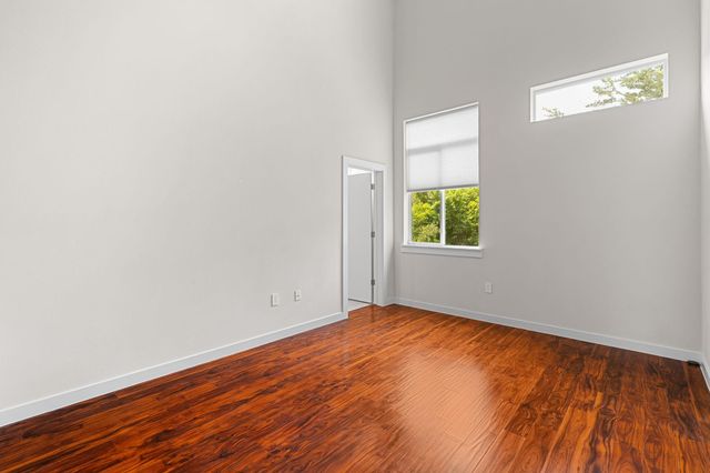 705 N Bluff DR 6, Austin, TX 78745