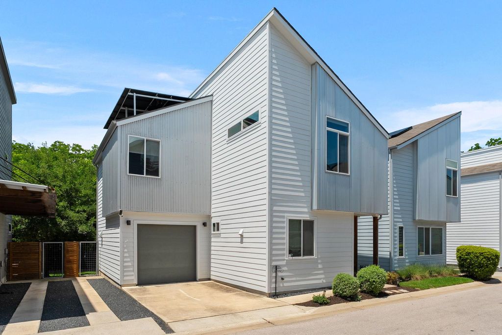 705 N Bluff DR 6, Austin, TX 78745