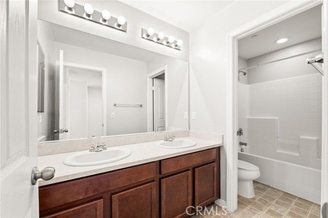 18364 Damiana, San Bernardino, CA 92407