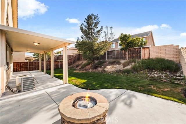 18364 Damiana, San Bernardino, CA 92407