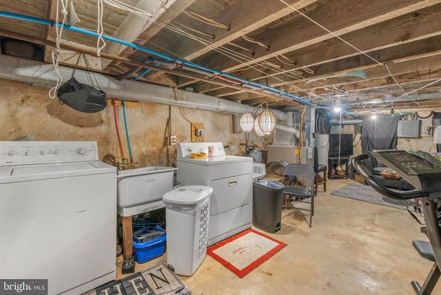 2032 W STELLA ST, Philadelphia, PA 19132