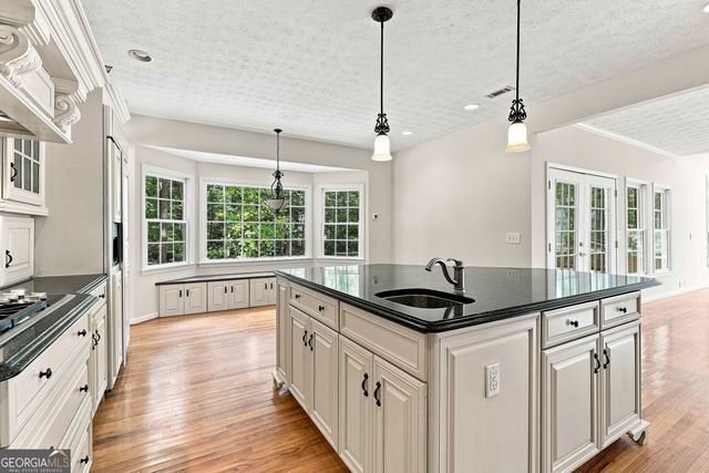 625 Bellenden Drive, Peachtree City, GA 30269