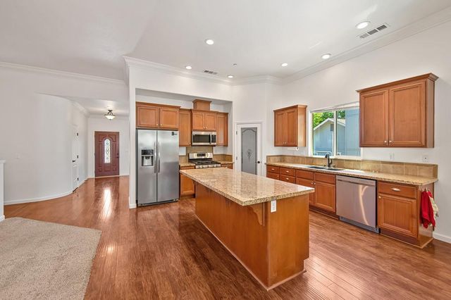 3800 Millbrae Rd, Cameron Park, CA 95682