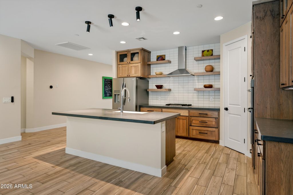 Image 13 of property listing at 524 POWDER BOX Road, Clarkdale, AZ 86324