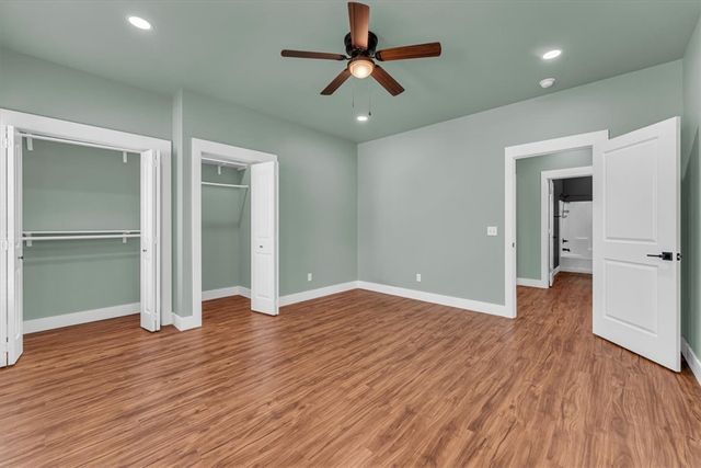 21 W 5th Street 1 & 2, Fayetteville, AR 72701