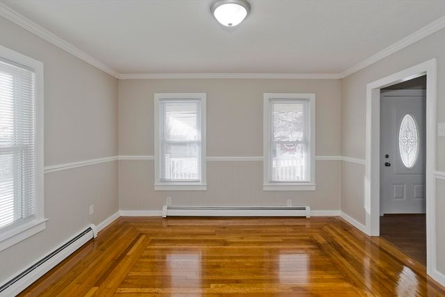 28 Miller St, Ludlow, MA 01056