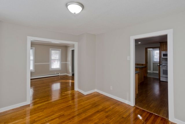 28 Miller St, Ludlow, MA 01056