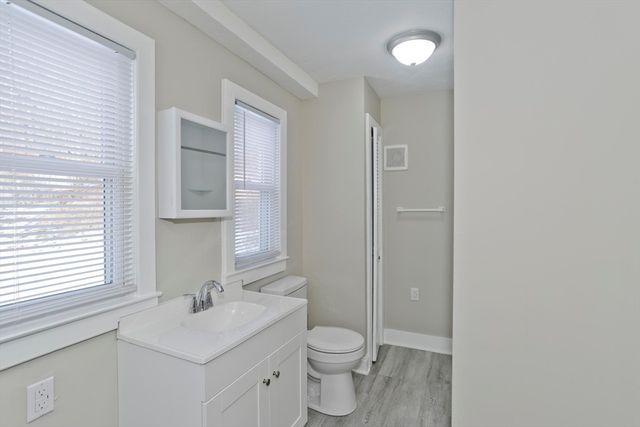 28 Miller St, Ludlow, MA 01056