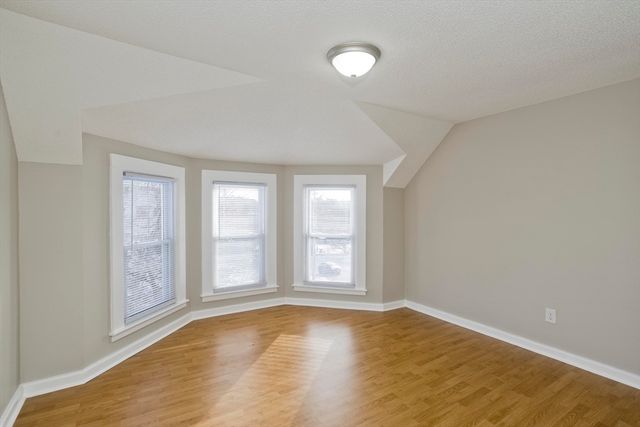 28 Miller St, Ludlow, MA 01056