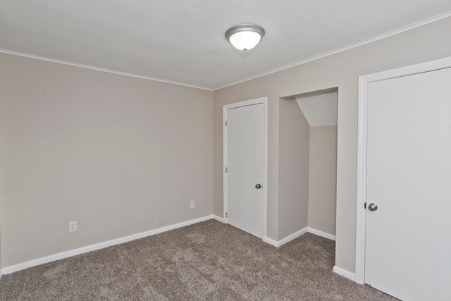 28 Miller St, Ludlow, MA 01056