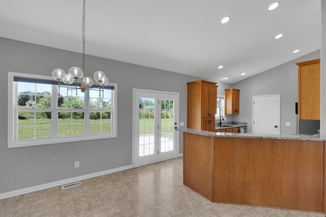 3896 Lynchburg Rd, Winchester, TN 37398