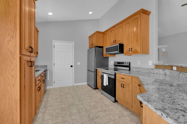3896 Lynchburg Rd, Winchester, TN 37398