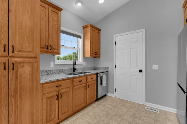 3896 Lynchburg Rd, Winchester, TN 37398