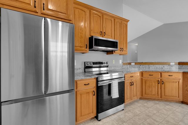 3896 Lynchburg Rd, Winchester, TN 37398