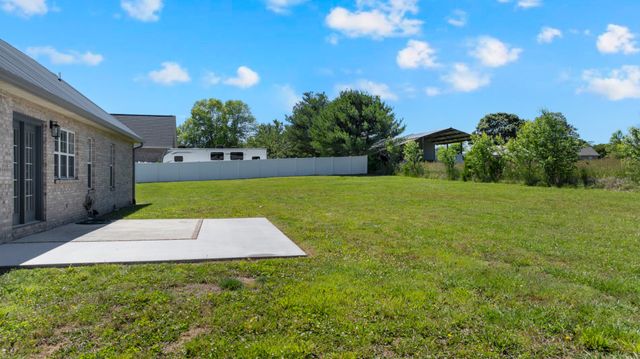 3896 Lynchburg Rd, Winchester, TN 37398