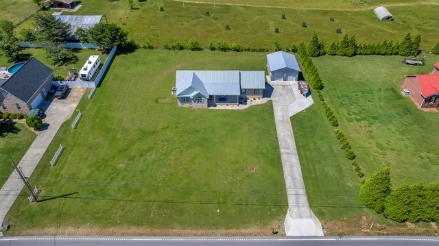 3896 Lynchburg Rd, Winchester, TN 37398