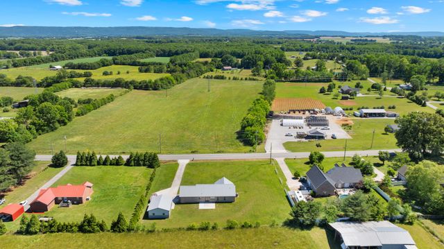 3896 Lynchburg Rd, Winchester, TN 37398