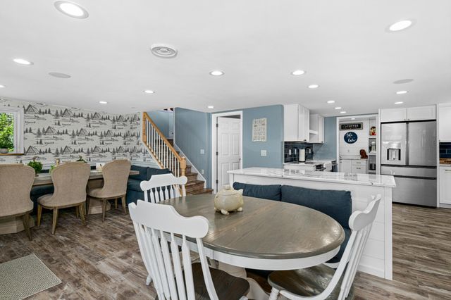 5226 Pontoon Bay Road, Duluth, MN 55803