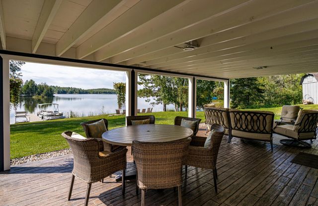 5226 Pontoon Bay Road, Duluth, MN 55803