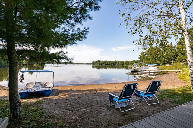 5226 Pontoon Bay Road, Duluth, MN 55803