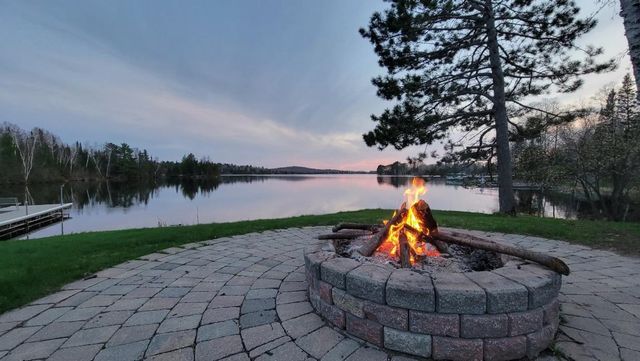 5226 Pontoon Bay Road, Duluth, MN 55803