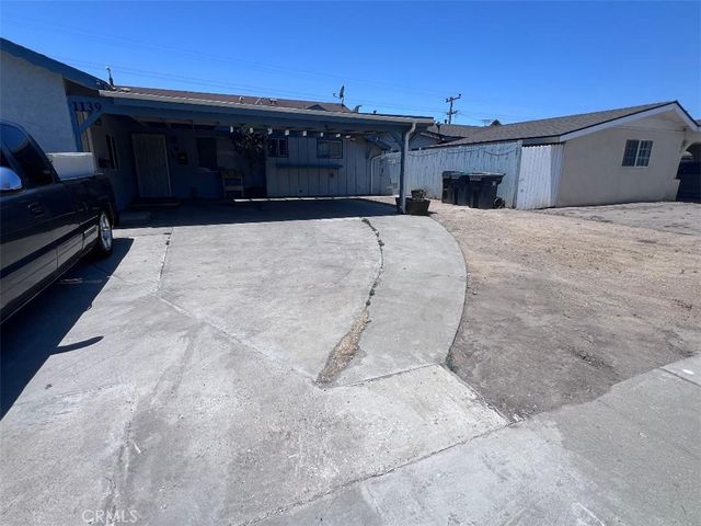 1139 S Western Avenue, Santa Maria, CA 93458