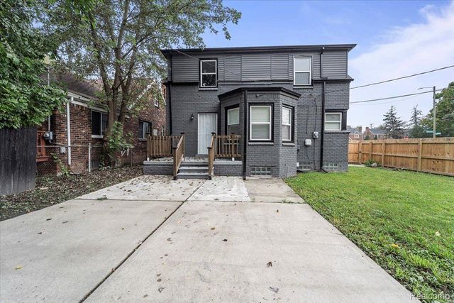 11943 E OUTER Drive, Detroit, MI 48224