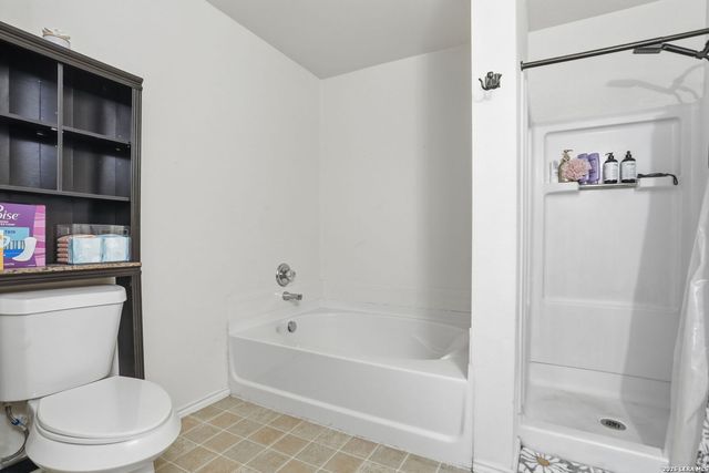 10727 Shaencrossing, San Antonio, TX 78254