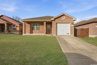 10727 Shaencrossing, San Antonio, TX 78254