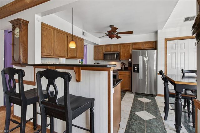 1889 Clifton Bridge DR, Virginia Beach, VA 23456