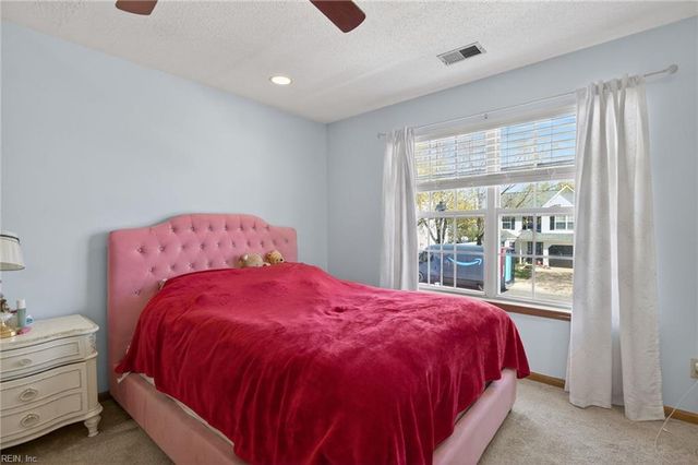 1889 Clifton Bridge DR, Virginia Beach, VA 23456