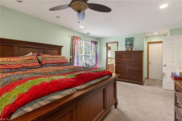 1889 Clifton Bridge DR, Virginia Beach, VA 23456