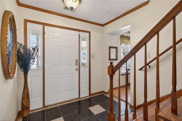 1889 Clifton Bridge DR, Virginia Beach, VA 23456