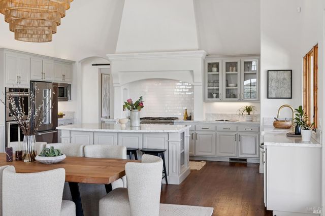 5792 Futura Way, Santa Rosa, CA 95409