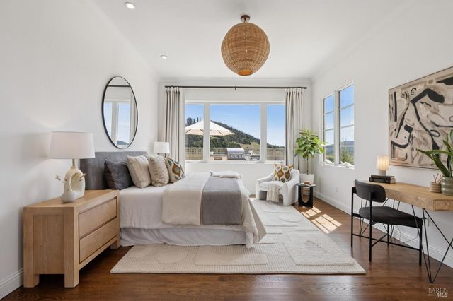 5792 Futura Way, Santa Rosa, CA 95409