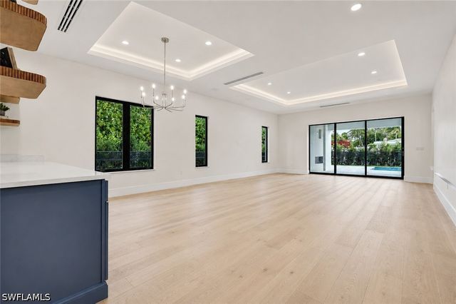 3028 Woodside AVE, Naples, FL 34112