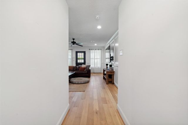 843 Fall Creek Drive, Huffman, TX 77336