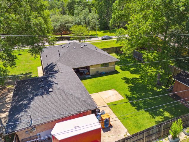 843 Fall Creek Drive, Huffman, TX 77336