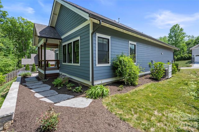 67 Starwood Valley Trail, Arden, NC 28704