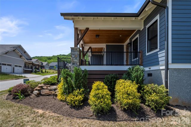 67 Starwood Valley Trail, Arden, NC 28704
