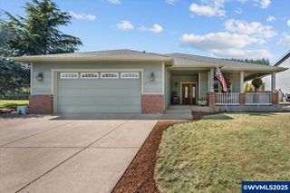 1535 Lakeview Dr, Silverton, OR 97381
