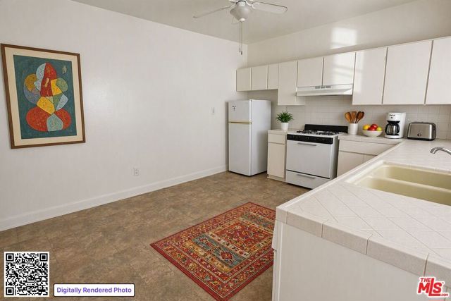 1238 W Adams Boulevard 4, Los Angeles, CA 90007