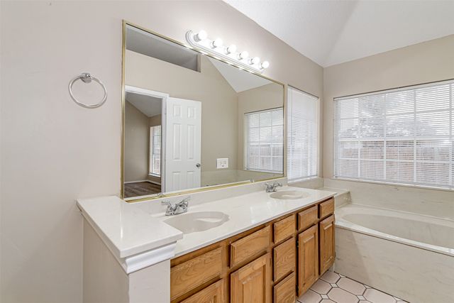 6307 Blaney Drive, Arlington, TX 76001