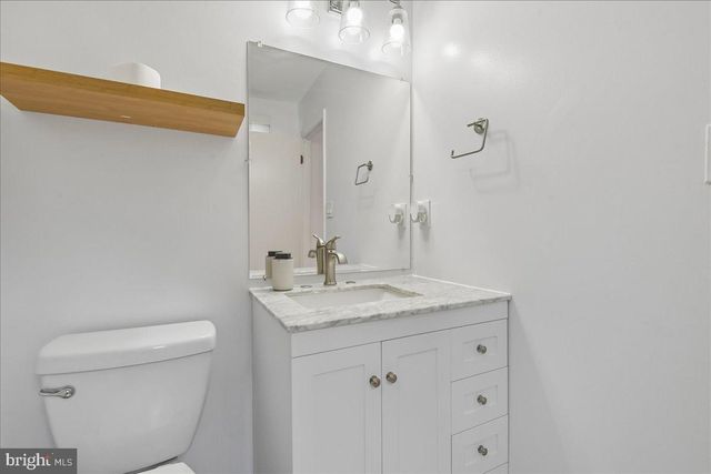 535 DUNKIRK RD, Baltimore, MD 21212