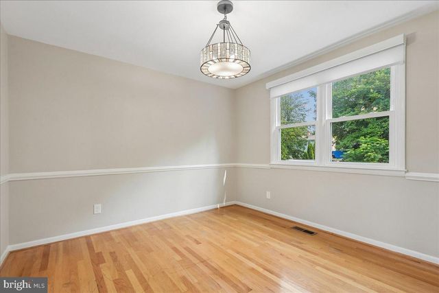 535 DUNKIRK RD, Baltimore, MD 21212