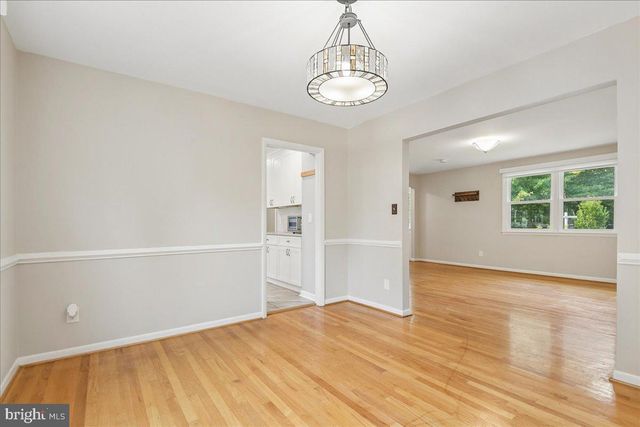 535 DUNKIRK RD, Baltimore, MD 21212