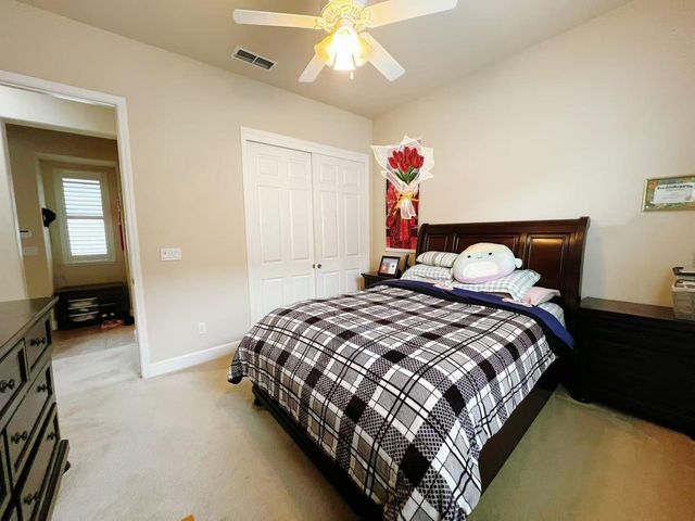1059 Harvest Mill Dr, Manteca, CA 95336