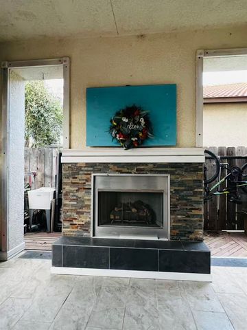 1059 Harvest Mill Dr, Manteca, CA 95336