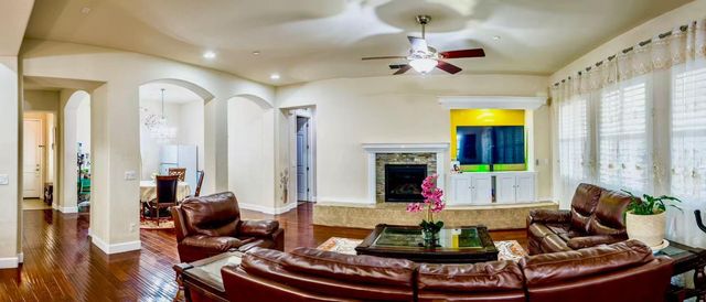1059 Harvest Mill Dr, Manteca, CA 95336